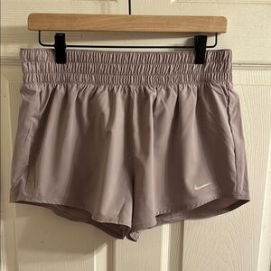 Nike Gray Athletic Shorts Lightweight Moisture-Wicking